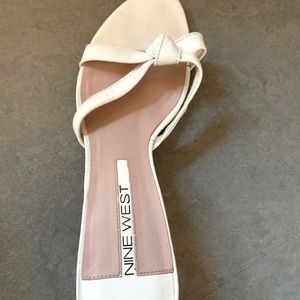 Beautiful white nine west heels size 9